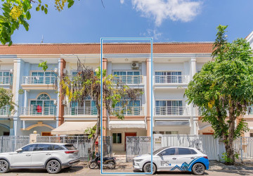 4 Bedroom Shophouse For Sale - Bassac Garden City, Tonle Bassac, Phnom Penh thumbnail