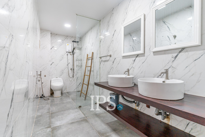 Renovated 3 Bedroom Apartment For Sale - Phsar Kandal 1, Phnom Penh