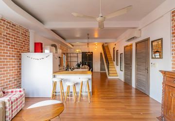 Renovated 3 Bedroom Apartment For Sale - Phsar Kandal 1, Phnom Penh thumbnail