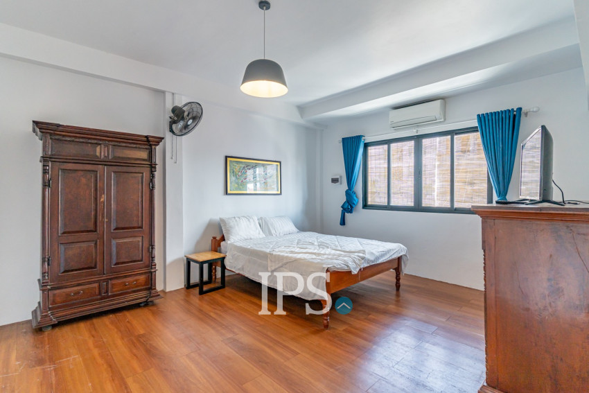 Renovated 3 Bedroom Apartment For Sale - Phsar Kandal 1, Phnom Penh