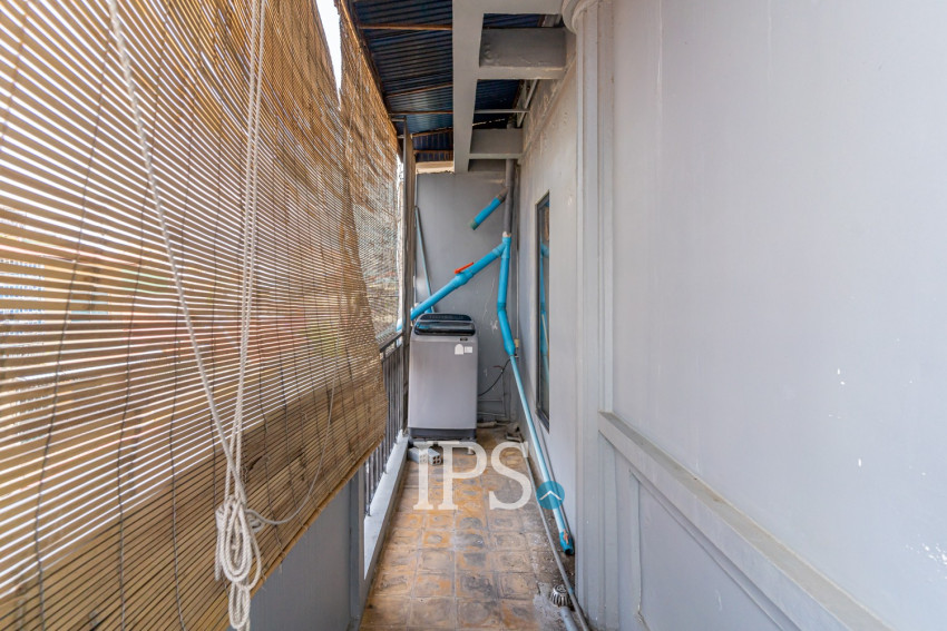 Renovated 3 Bedroom Apartment For Sale - Phsar Kandal 1, Phnom Penh