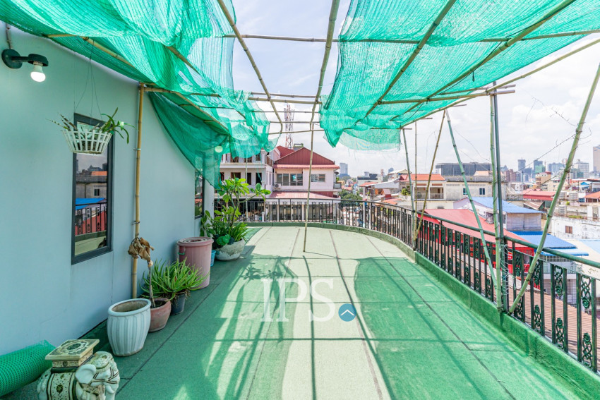 Renovated 3 Bedroom Apartment For Sale - Phsar Kandal 1, Phnom Penh
