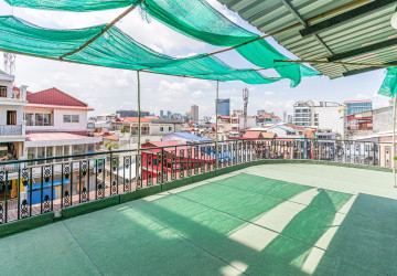 Renovated 3 Bedroom Apartment For Sale - Phsar Kandal 1, Phnom Penh thumbnail