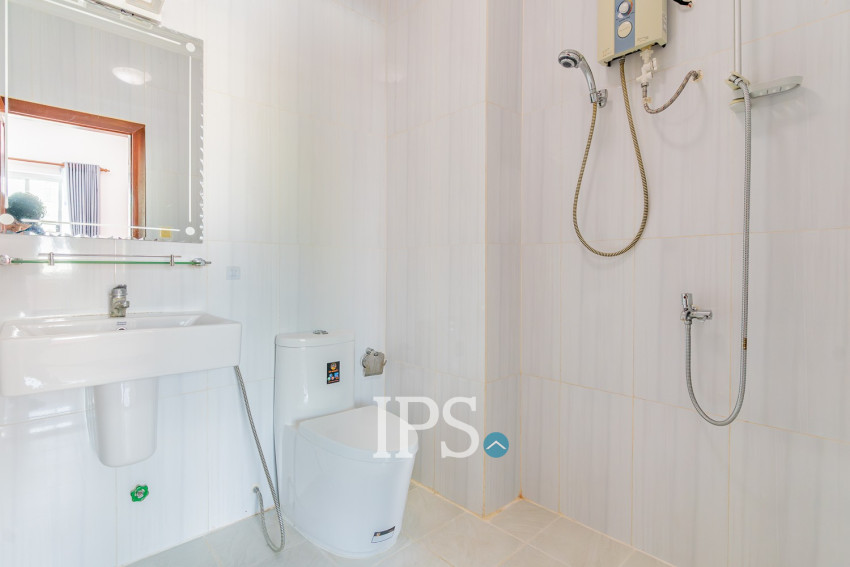 4 Bedroom Shophouse For Rent - Bassac Garden City, Tonle Bassac, Phnom Penh