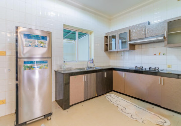 4 Bedroom Shophouse For Rent - Bassac Garden City, Tonle Bassac, Phnom Penh thumbnail