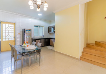 4 Bedroom Shophouse For Rent - Bassac Garden City, Tonle Bassac, Phnom Penh thumbnail