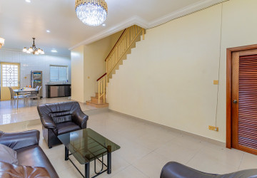 4 Bedroom Shophouse For Rent - Bassac Garden City, Tonle Bassac, Phnom Penh thumbnail