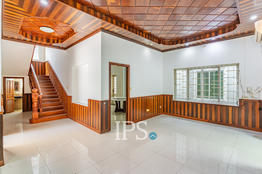 4 Bedroom Villa For Rent - Bassac Garden City, Tonle Bassac, Phnom Penh