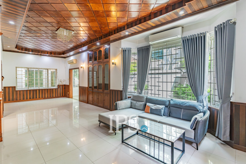 4 Bedroom Villa For Rent - Bassac Garden City, Tonle Bassac, Phnom Penh