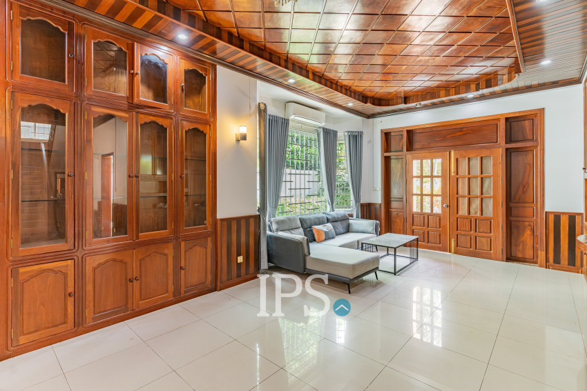 4 Bedroom Villa For Rent - Bassac Garden City, Tonle Bassac, Phnom Penh