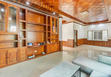 4 Bedroom Villa For Rent - Bassac Garden City, Tonle Bassac, Phnom Penh thumbnail