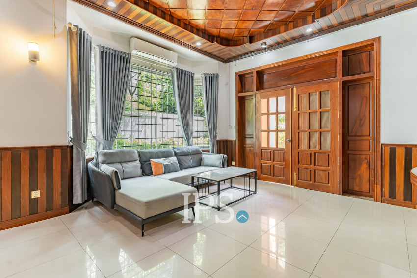 4 Bedroom Villa For Rent - Bassac Garden City, Tonle Bassac, Phnom Penh
