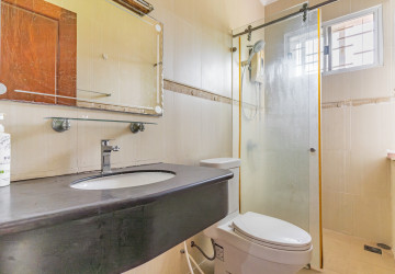 4 Bedroom Villa For Rent - Bassac Garden City, Tonle Bassac, Phnom Penh thumbnail