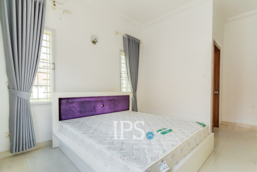 4 Bedroom Villa For Rent - Bassac Garden City, Tonle Bassac, Phnom Penh