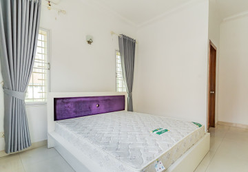 4 Bedroom Villa For Rent - Bassac Garden City, Tonle Bassac, Phnom Penh thumbnail