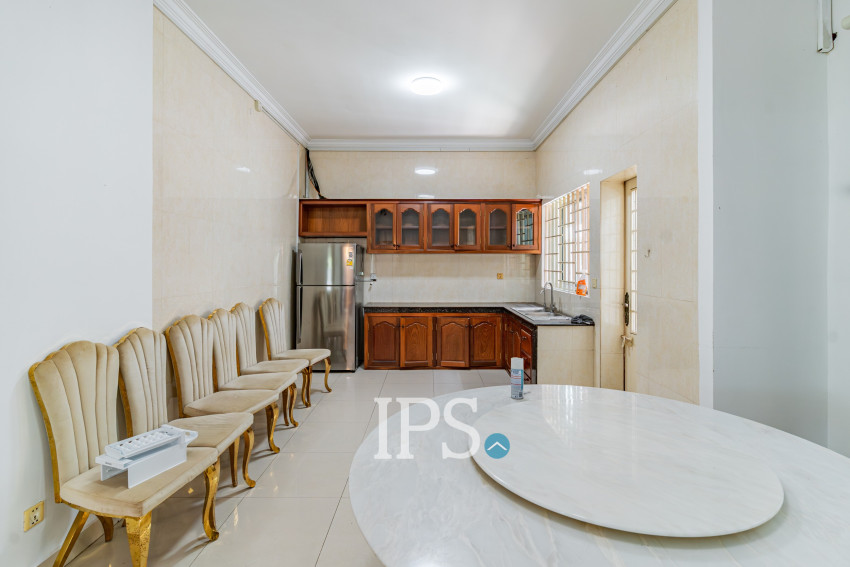 4 Bedroom Villa For Rent - Bassac Garden City, Tonle Bassac, Phnom Penh