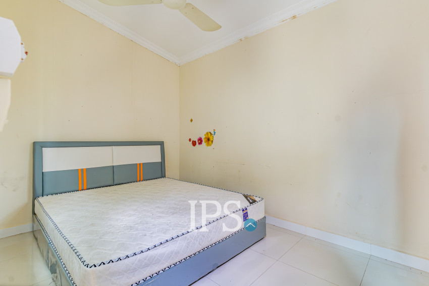 4 Bedroom Villa For Rent - Bassac Garden City, Tonle Bassac, Phnom Penh