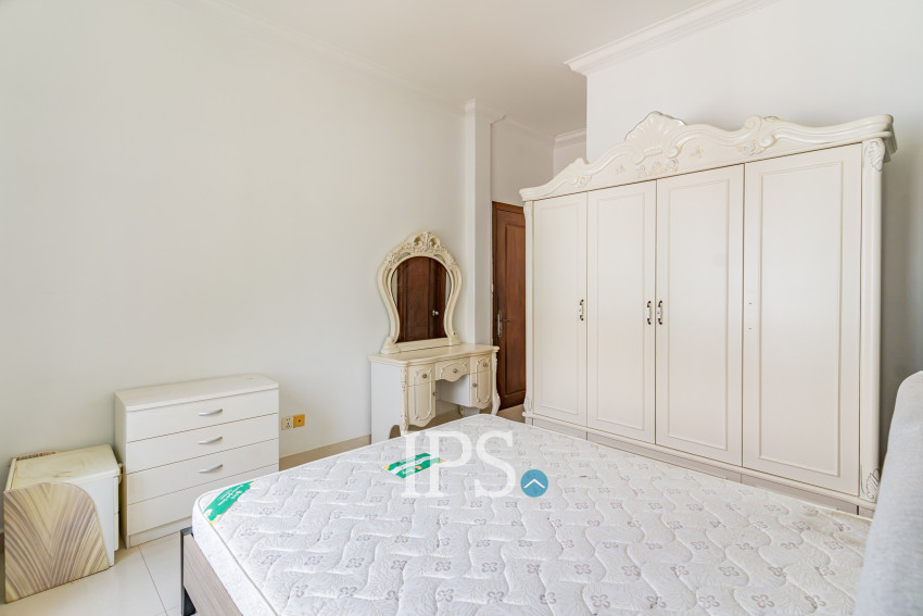 4 Bedroom Villa For Rent - Bassac Garden City, Tonle Bassac, Phnom Penh