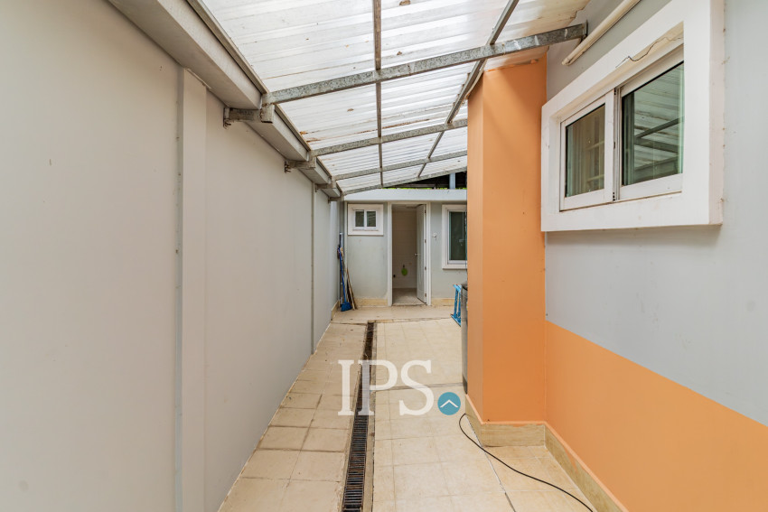4 Bedroom Villa For Rent - Bassac Garden City, Tonle Bassac, Phnom Penh