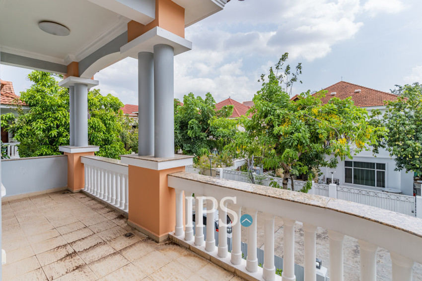 4 Bedroom Villa For Rent - Bassac Garden City, Tonle Bassac, Phnom Penh