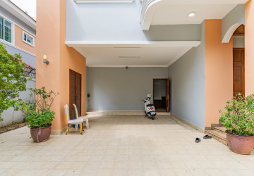 4 Bedroom Villa For Rent - Bassac Garden City, Tonle Bassac, Phnom Penh thumbnail