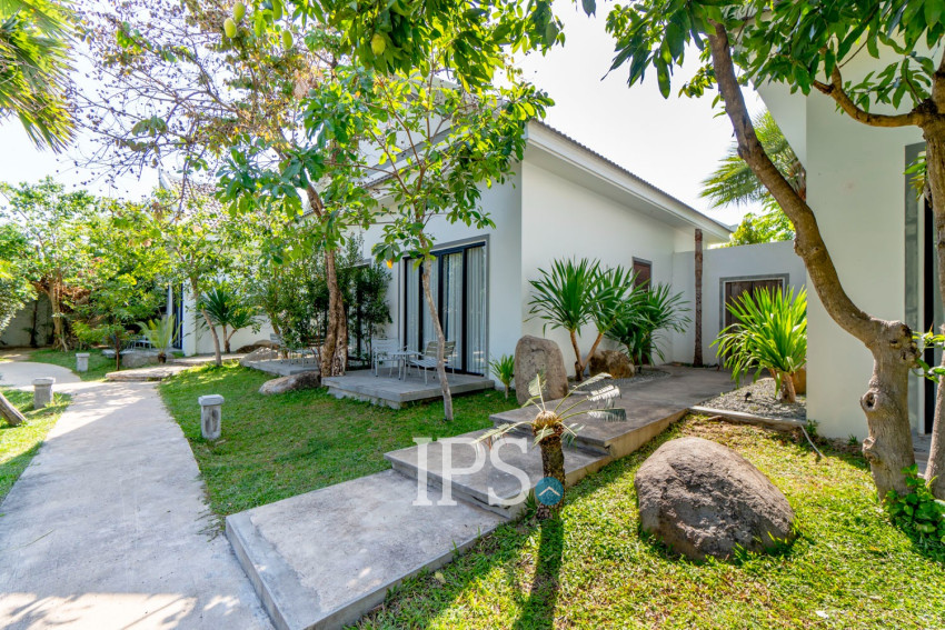 10 Bedroom Hotel For Sale - Sala Kamreuk, Siem Reap