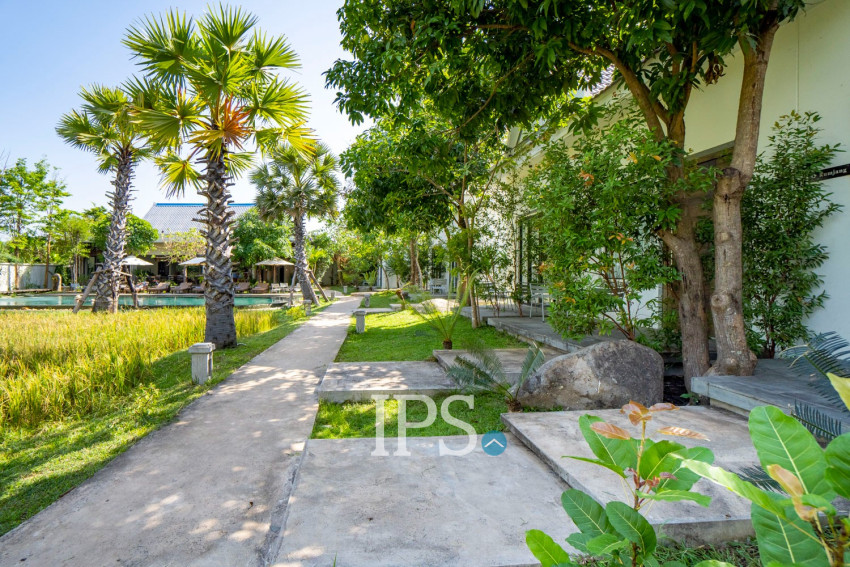 10 Bedroom Hotel For Sale - Sala Kamreuk, Siem Reap