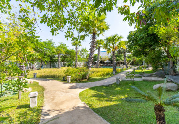 10 Bedroom Hotel For Sale - Sala Kamreuk, Siem Reap thumbnail