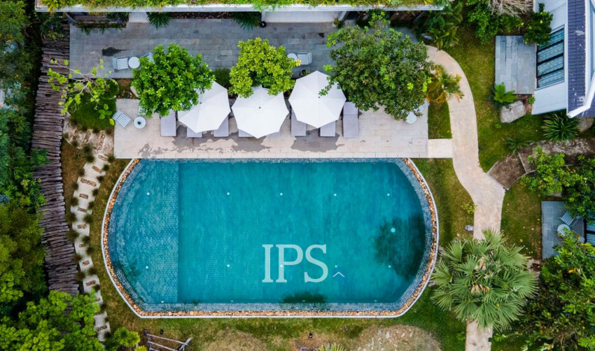 10 Bedroom Hotel For Sale - Sala Kamreuk, Siem Reap