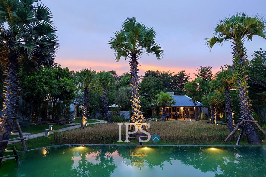 10 Bedroom Hotel For Sale - Sala Kamreuk, Siem Reap