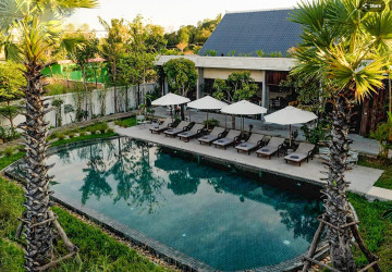 10 Bedroom Hotel For Sale - Sala Kamreuk, Siem Reap thumbnail
