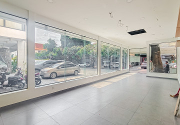 80 Sqm Retail Space For Rent - BKK1, Phnom Penh thumbnail