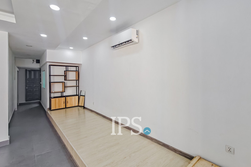 2 Bedroom Apartment For Rent - BKK1, Phnom Penh