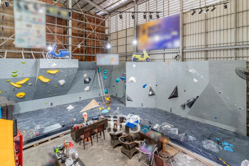 375 Sqm Warehouse For Rent - Toul Tum Poung 1, Phnom Penh