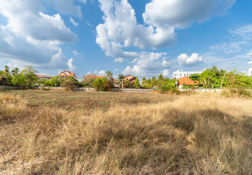 7,037 Sqm Commercial Land For Rent - Svay Dangkum, Siem Reap thumbnail