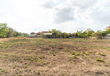 7,037 Sqm Commercial Land For Rent - Svay Dangkum, Siem Reap thumbnail