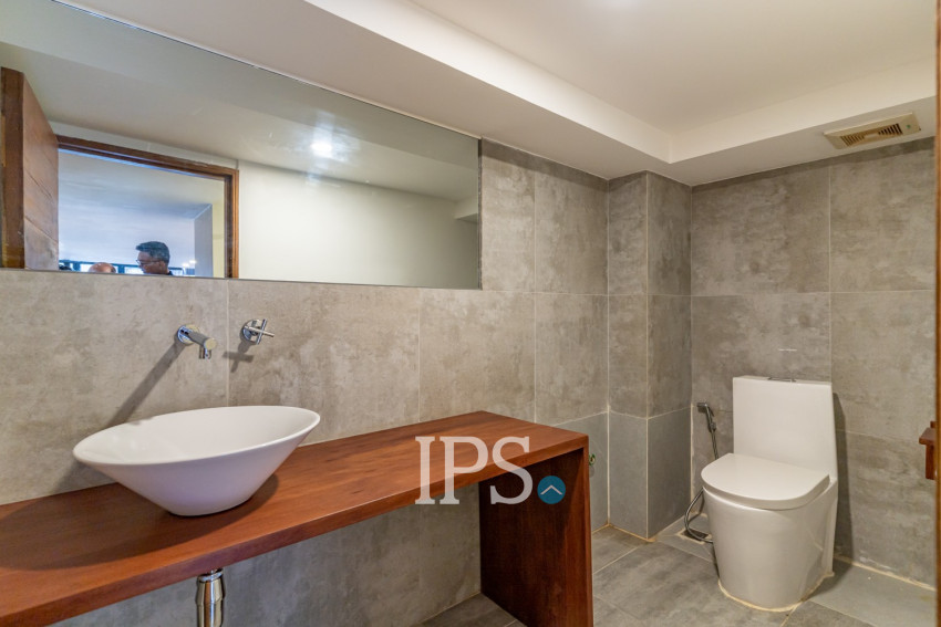 Renovated Duplex 4 Bedroom Apartment For Sale - Chey Chumneah, Phnom Penh