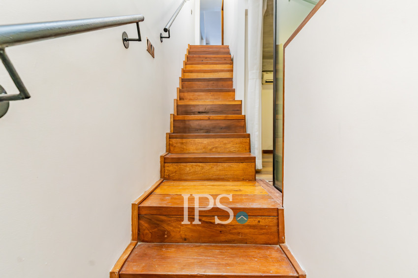 Renovated Duplex 4 Bedroom Apartment For Sale - Chey Chumneah, Phnom Penh