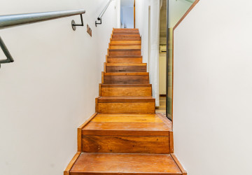 Renovated Duplex 4 Bedroom Apartment For Sale - Chey Chumneah, Phnom Penh thumbnail