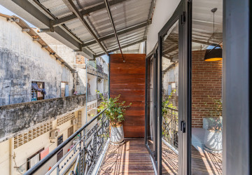 Renovated Duplex 4 Bedroom Apartment For Sale - Chey Chumneah, Phnom Penh thumbnail