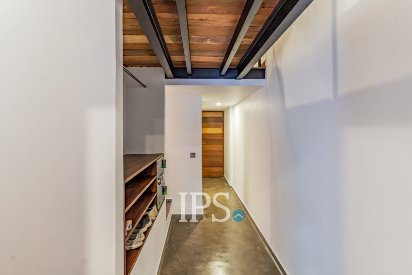 Renovated Duplex 4 Bedroom Apartment For Sale - Chey Chumneah, Phnom Penh