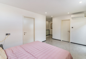 2 Bedroom Duplex  Apartment For Rent - One Park, Srah Chork, Phnom Penh thumbnail