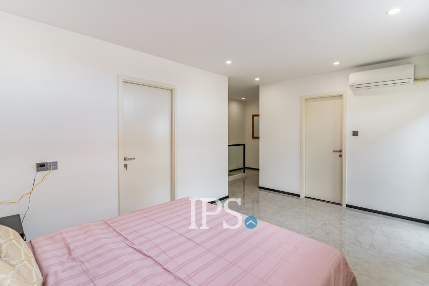 2 Bedroom Duplex  Apartment For Rent - One Park, Srah Chork, Phnom Penh