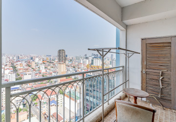 24th Floor 1 Bedroom Condo For Sale - De Castle Royal, BKK1, Phnom Penh thumbnail