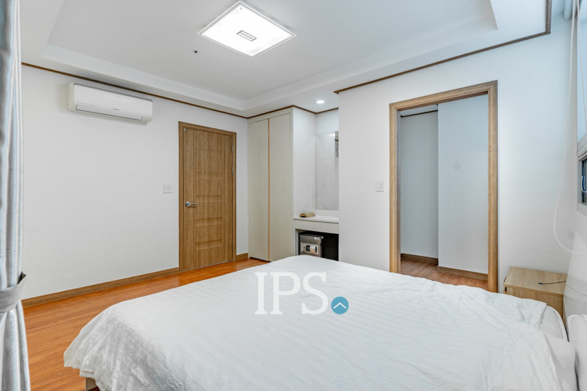 24th Floor 1 Bedroom Condo For Sale - De Castle Royal, BKK1, Phnom Penh