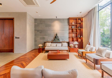 6 Bedroom Villa For Rent - Russey Keo, Phnom Penh thumbnail