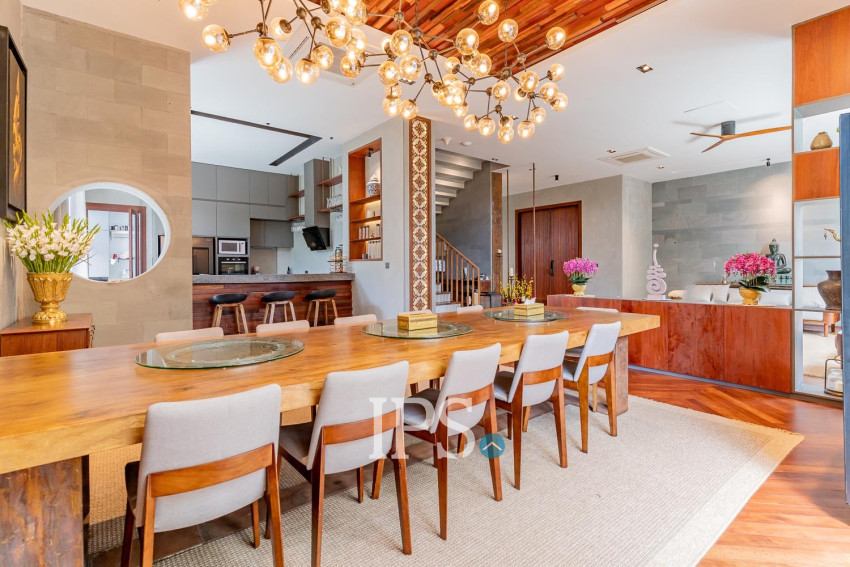 6 Bedroom Villa For Rent - Russey Keo, Phnom Penh