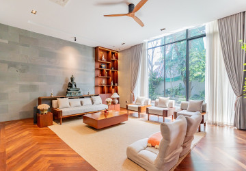 6 Bedroom Villa For Rent - Russey Keo, Phnom Penh thumbnail