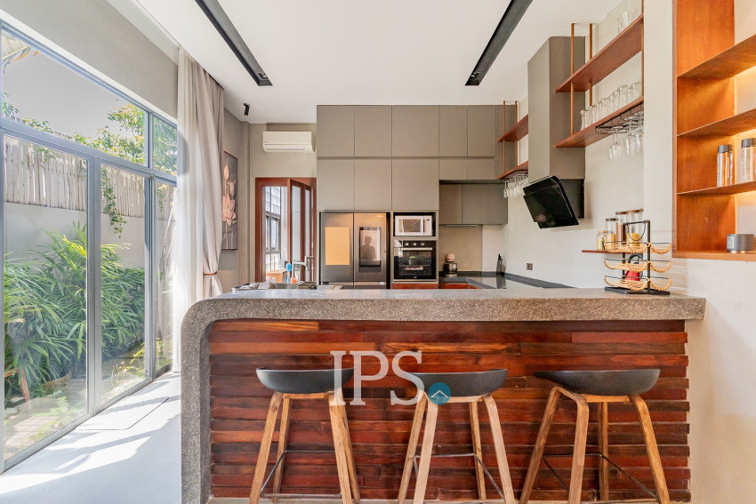 6 Bedroom Villa For Rent - Russey Keo, Phnom Penh