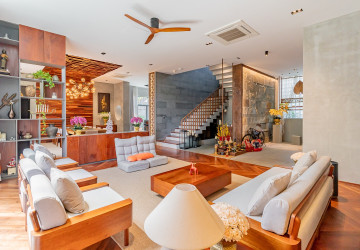 6 Bedroom Villa For Rent - Russey Keo, Phnom Penh thumbnail